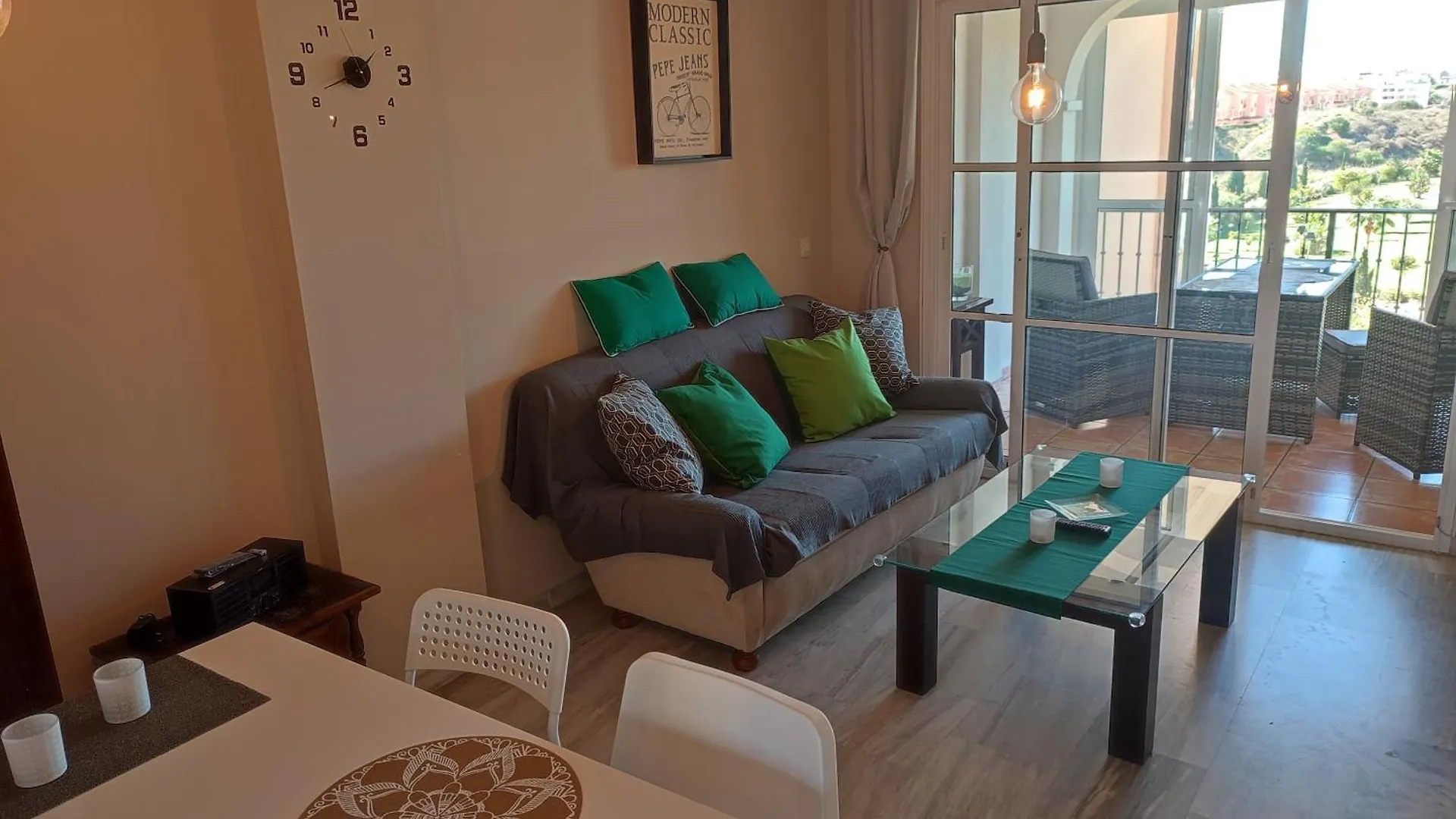 Holiday MIJAS COSTA 0*,